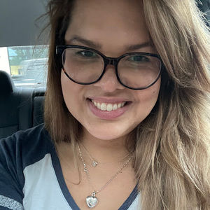 Meet your Posher, Suzanne